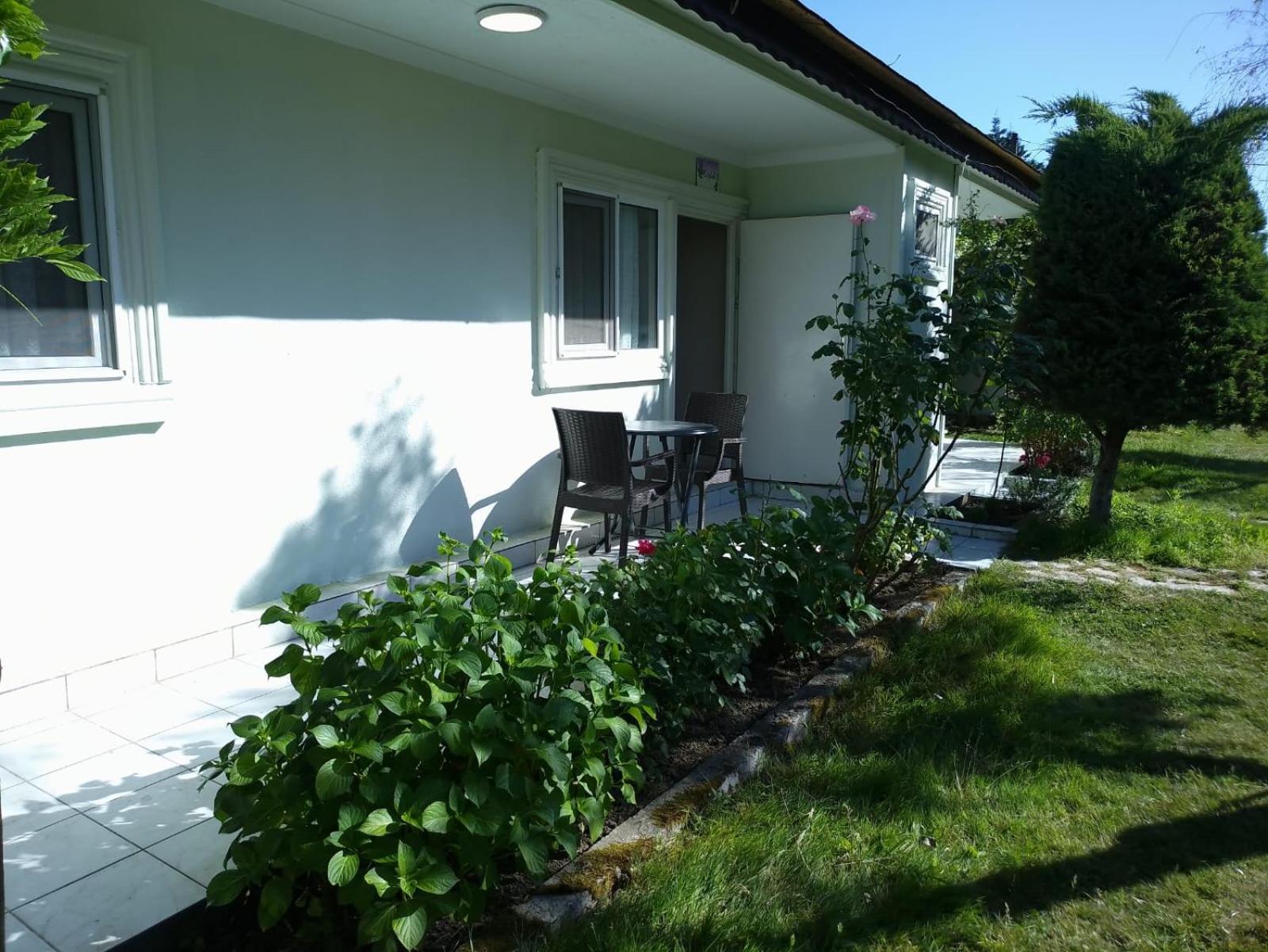 Cicek Evler Tatil Koeyue Hotel Armutlu Екстериор снимка